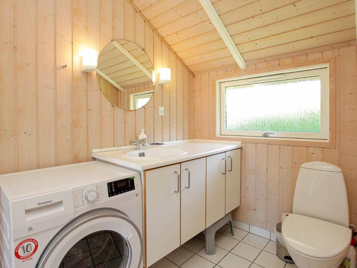 5 Person Holiday Home In Esbjerg V Zewnętrze zdjęcie